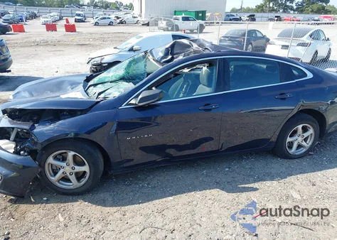 2018 Chevrolet Malibu Ls z USA, uszkodzony, nr VIN 1G1ZB5ST0JF115484